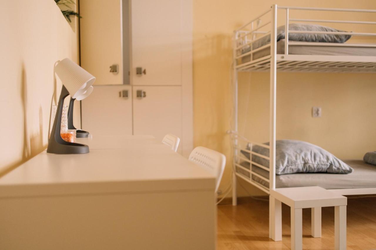 Girls Hostel Cracovie Extérieur photo
