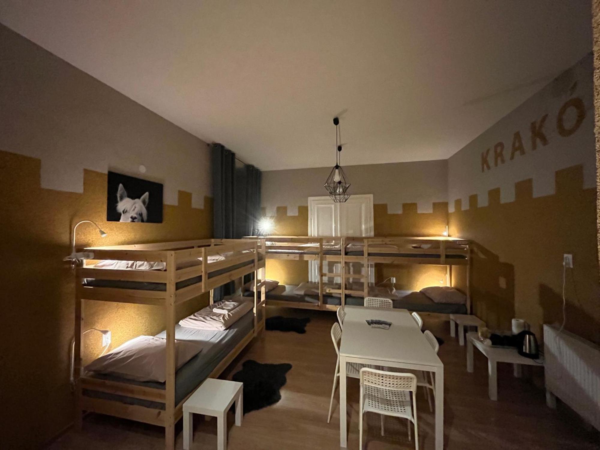 Girls Hostel Cracovie Extérieur photo