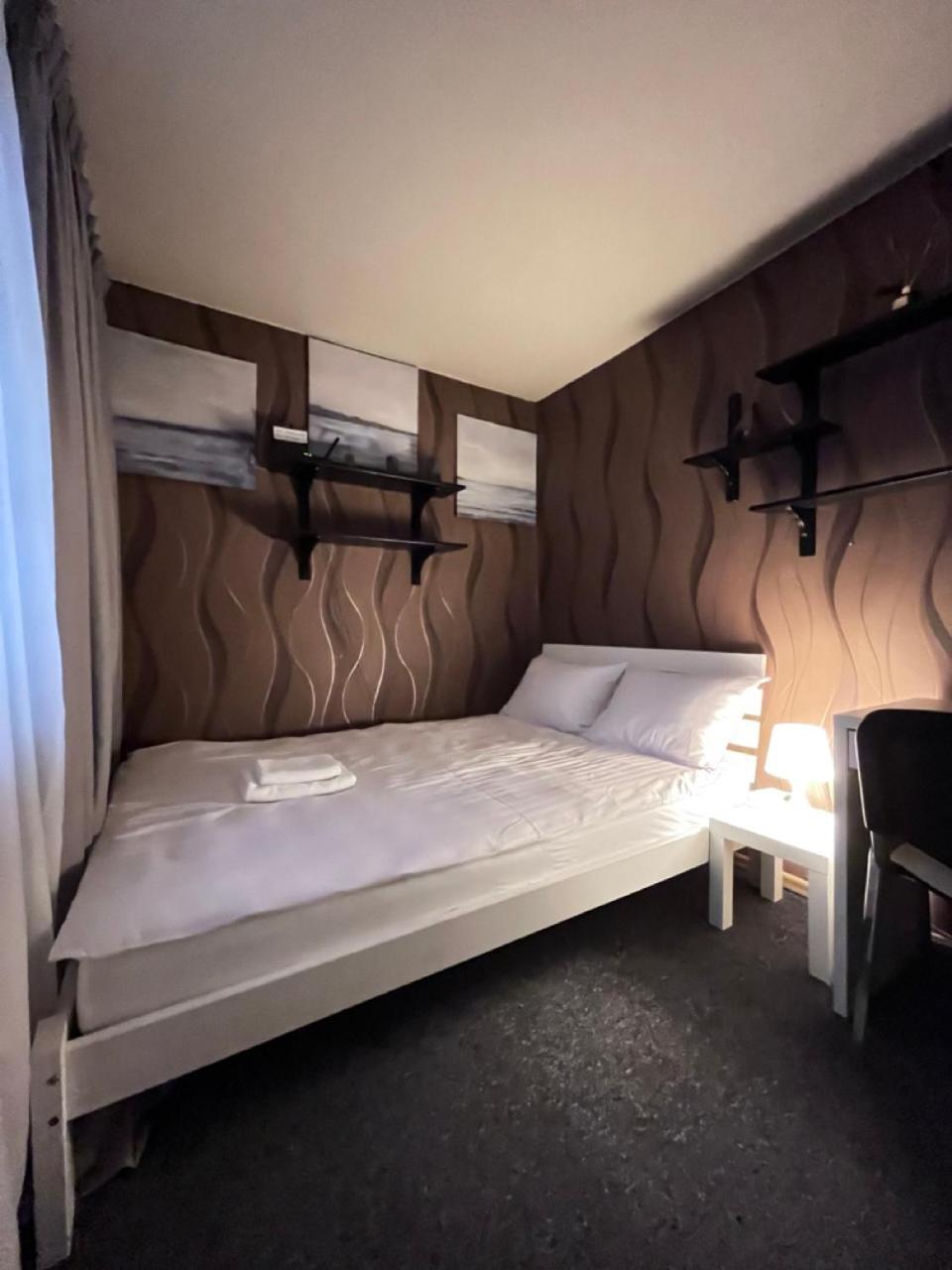 Girls Hostel Cracovie Extérieur photo