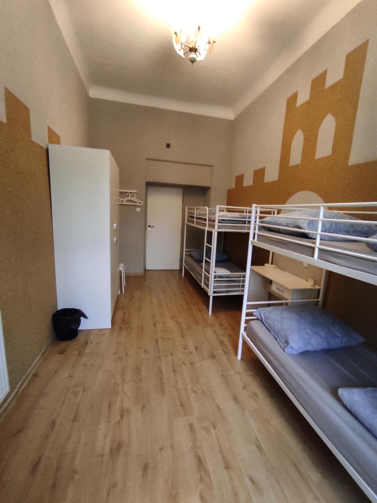 Girls Hostel Cracovie Extérieur photo